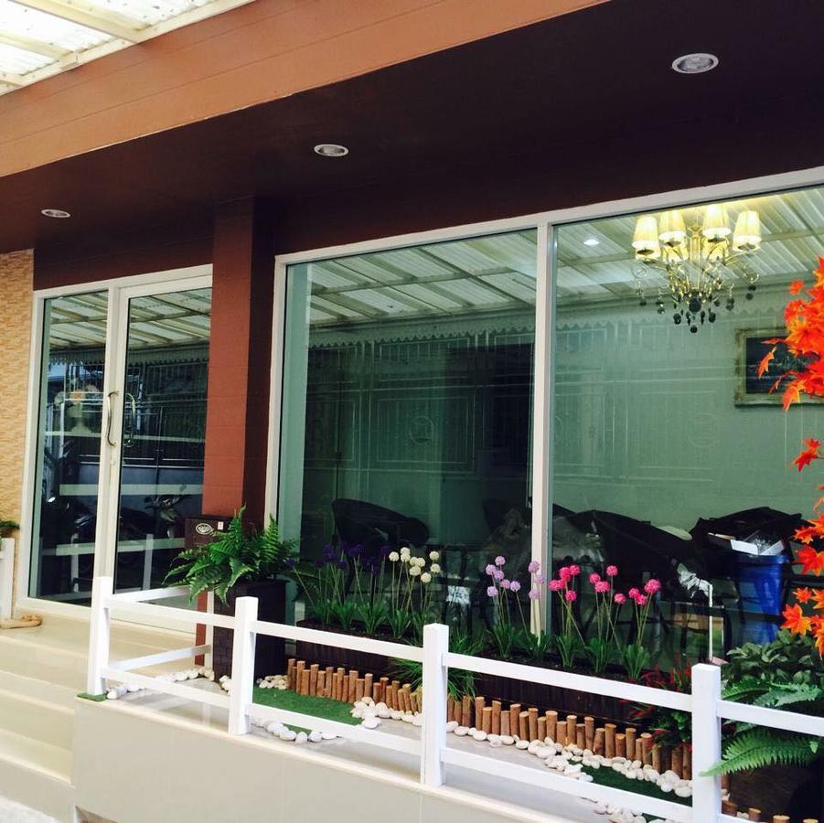 Bann Bunga Inn Bangkok Eksteriør bilde